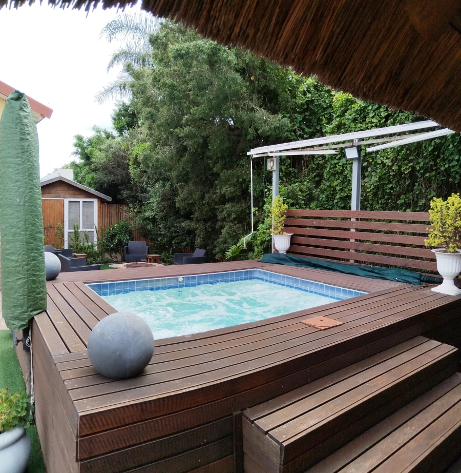 4 Bedroom Property for Sale in Azalea Park Eastern Cape